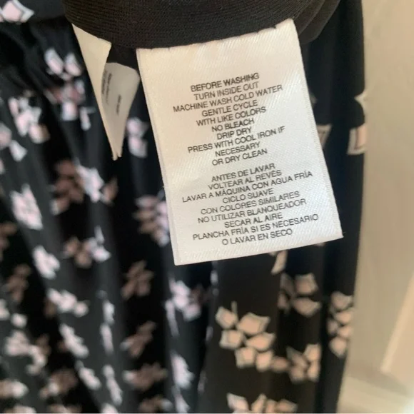 Anne Klein Sleeveless Dress w/Pockets Size 6 Lined Black w/Pink Print - Picture 7 of 11